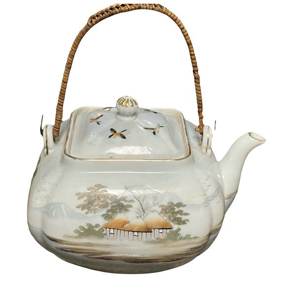 Japanese Teapot Gold Leaf Bamboo Tree Whicker Handle 2 Cups 5" - Picture 1 of 14